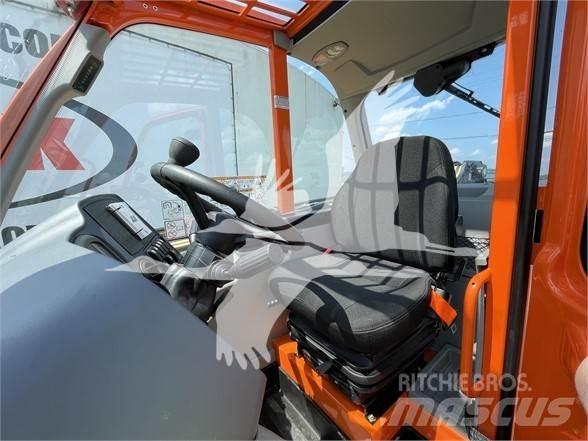 JLG 2733 Chariot télescopique