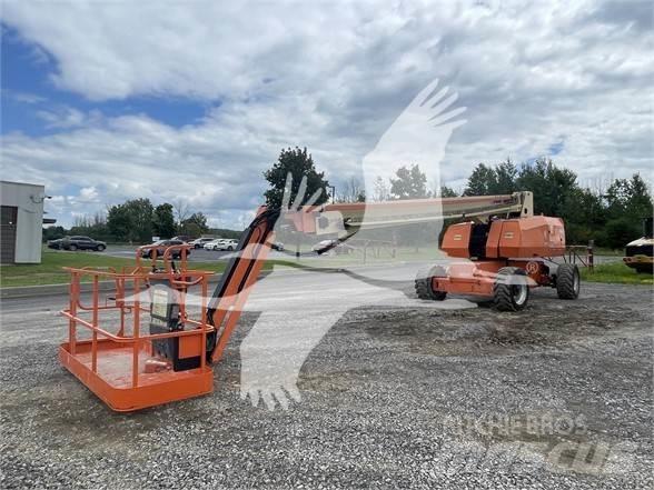 JLG 860SJ Nacelles télescopiques
