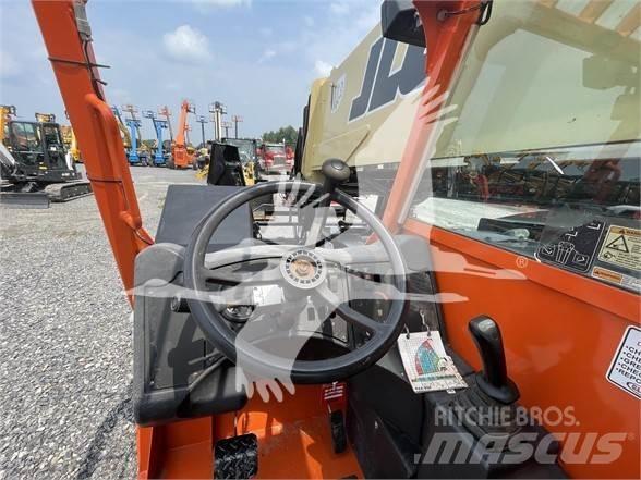 JLG G12-55A Chariot télescopique