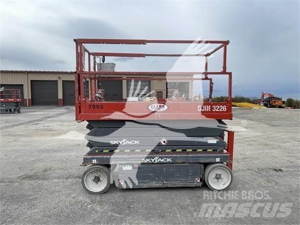 SkyJack SJ3226 Nacelle ciseaux