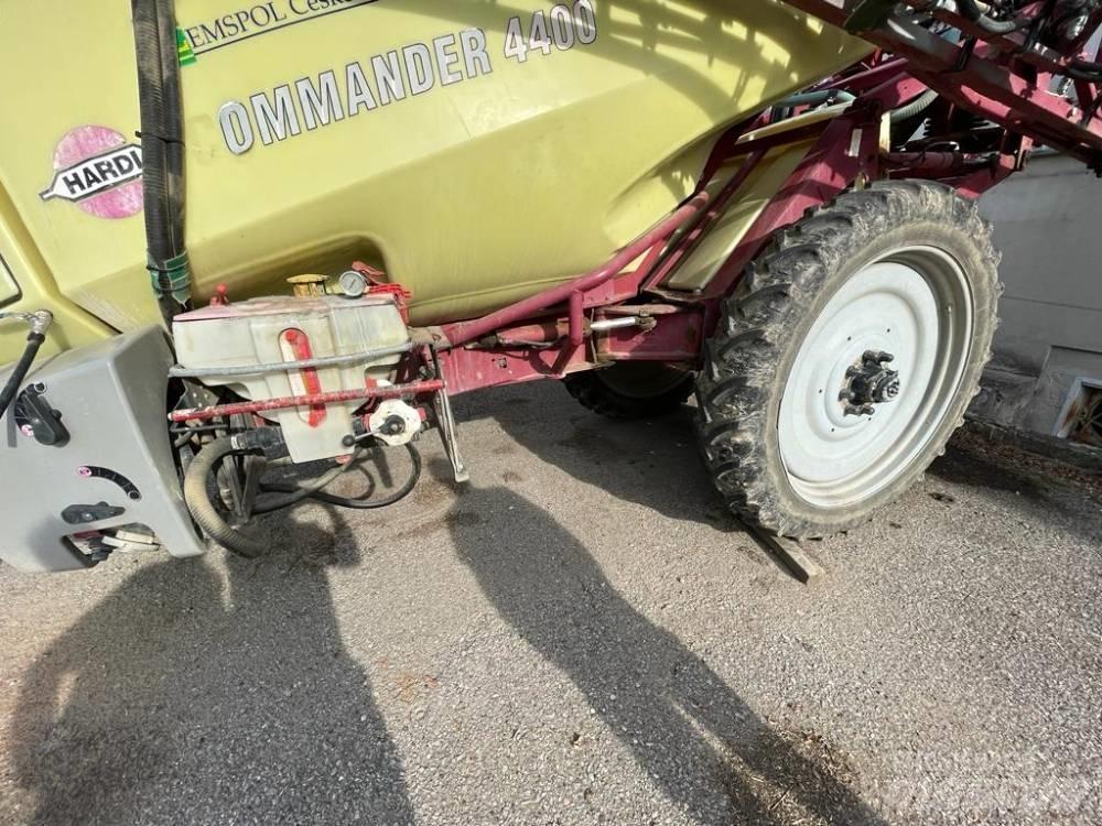 Hardi Commander 4400 Pulvérisateurs traînés