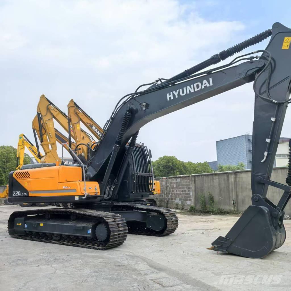 Hyundai r220lc-9s Mini pelle 7t-12t