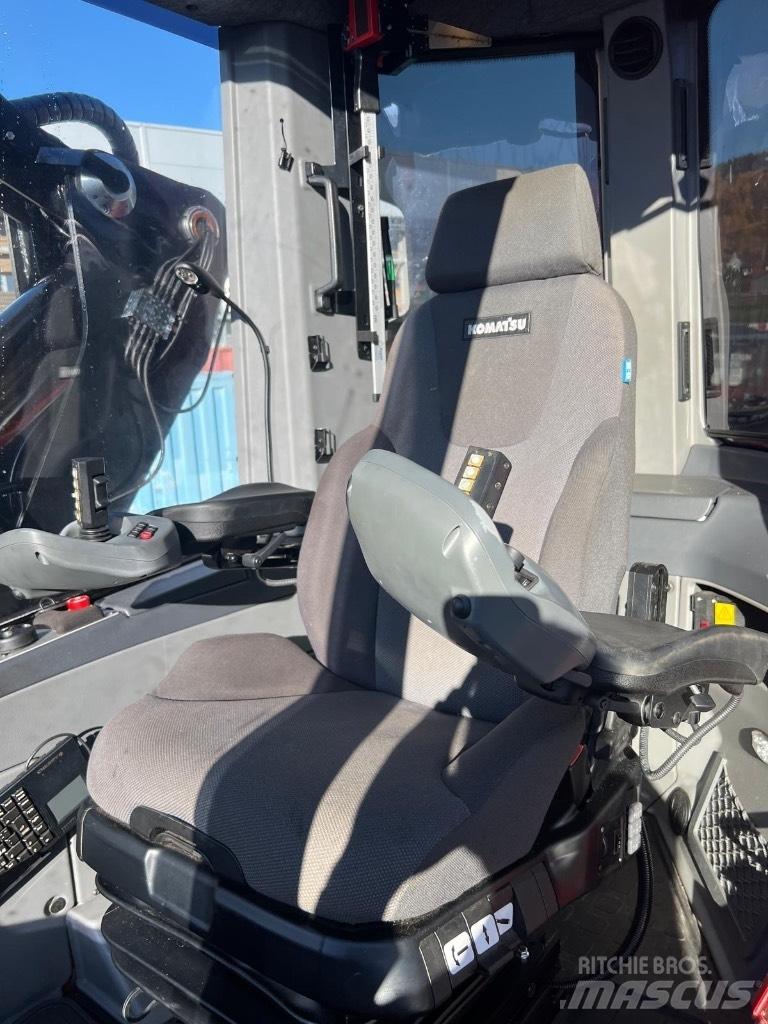 Komatsu 901XC Abatteuse
