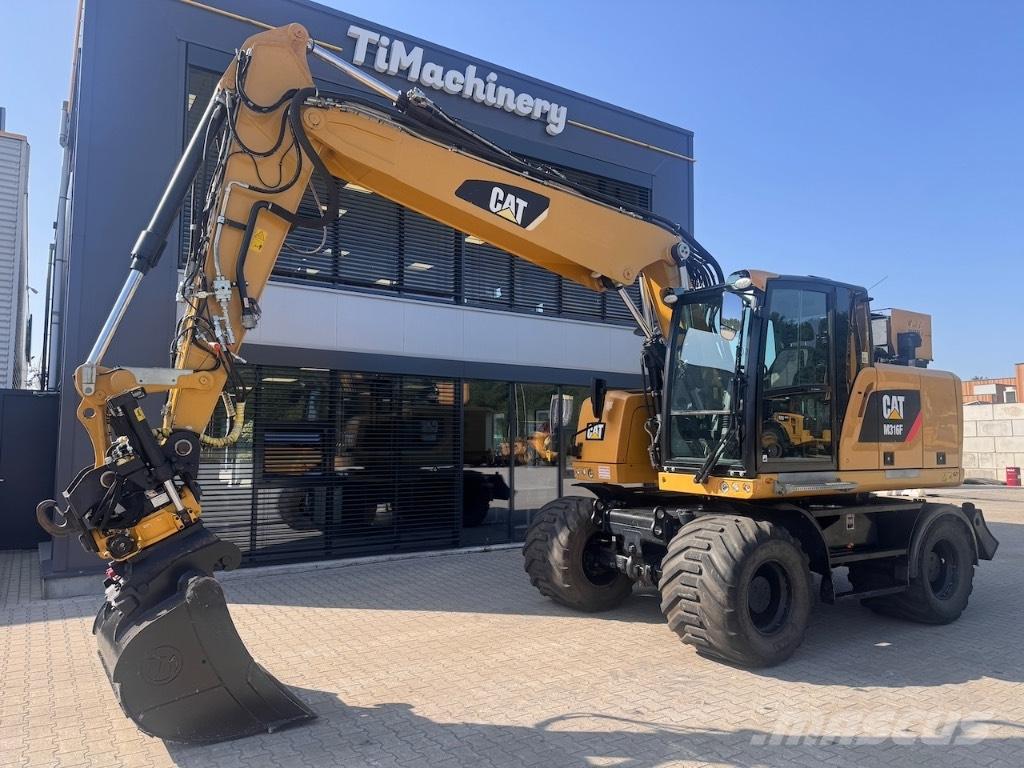 CAT M316F Pelle sur pneus