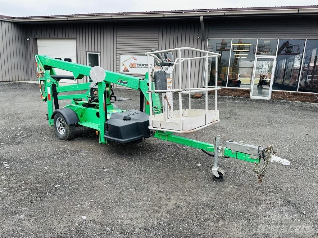 JLG T 350 Remorque nacelle