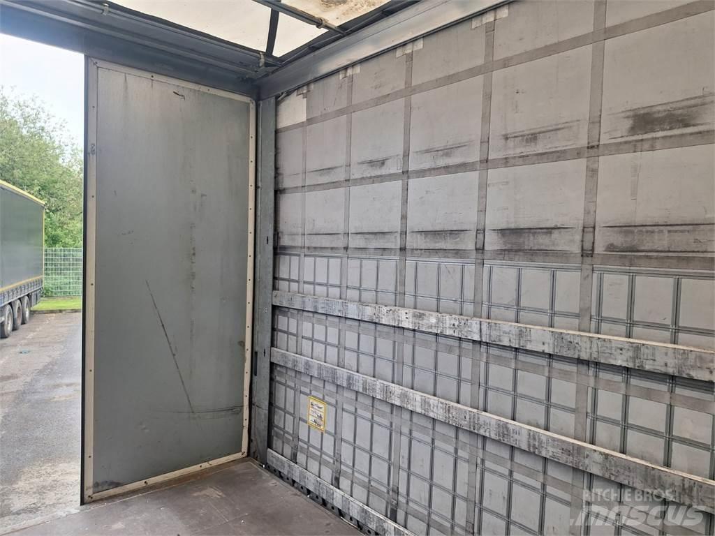 Fliegl SDS 390 Remorque ridelle
