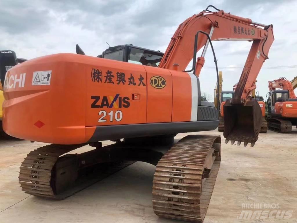 Hitachi ZX 210 Pelle sur chenilles