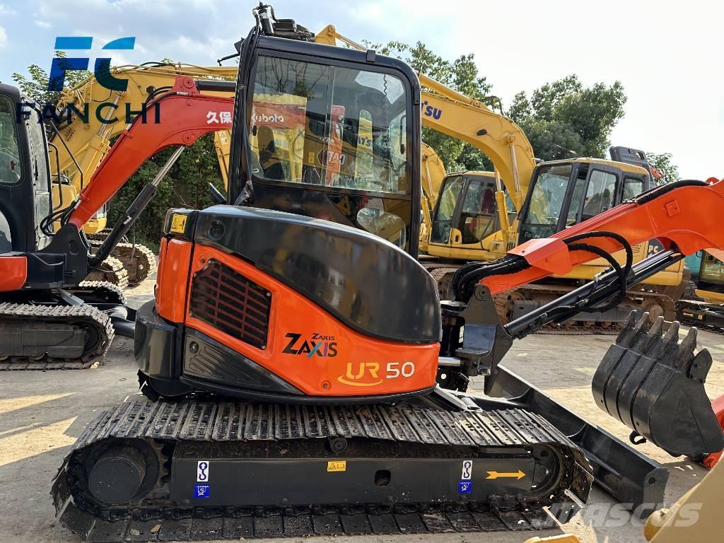 Hitachi Zaxis UR50 Mini pelle < 7t