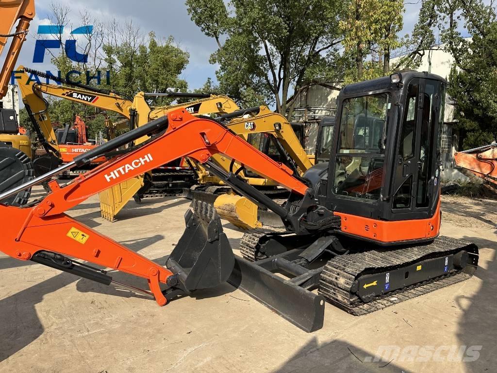Hitachi Zaxis UR50 Mini pelle < 7t