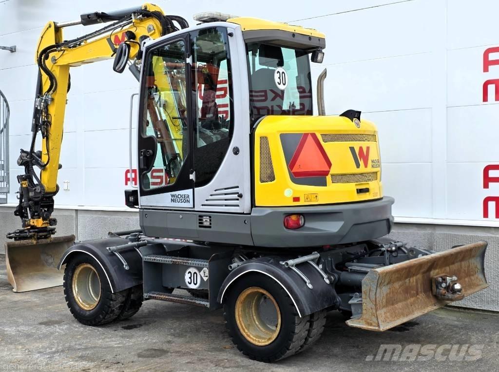 Wacker Neuson EW 65 Pelle sur pneus