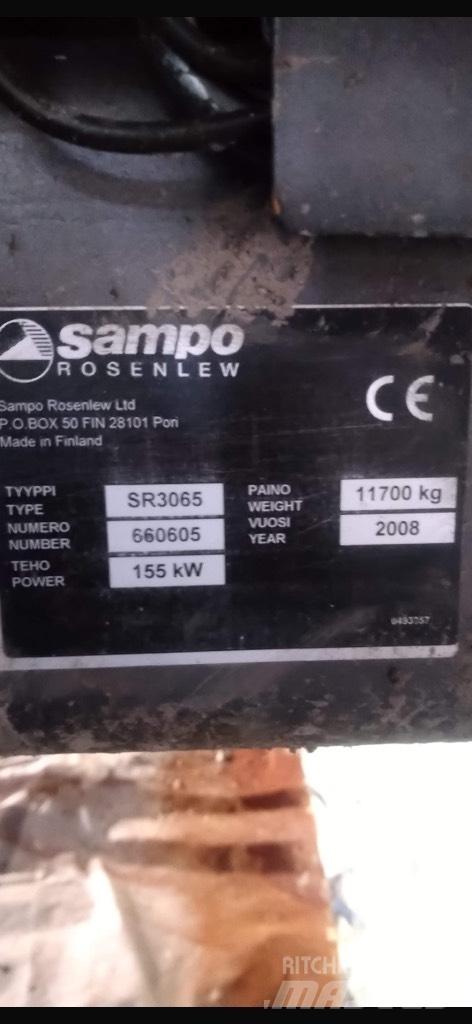 Sampo-Rosenlew 3065 Moissonneuse batteuse