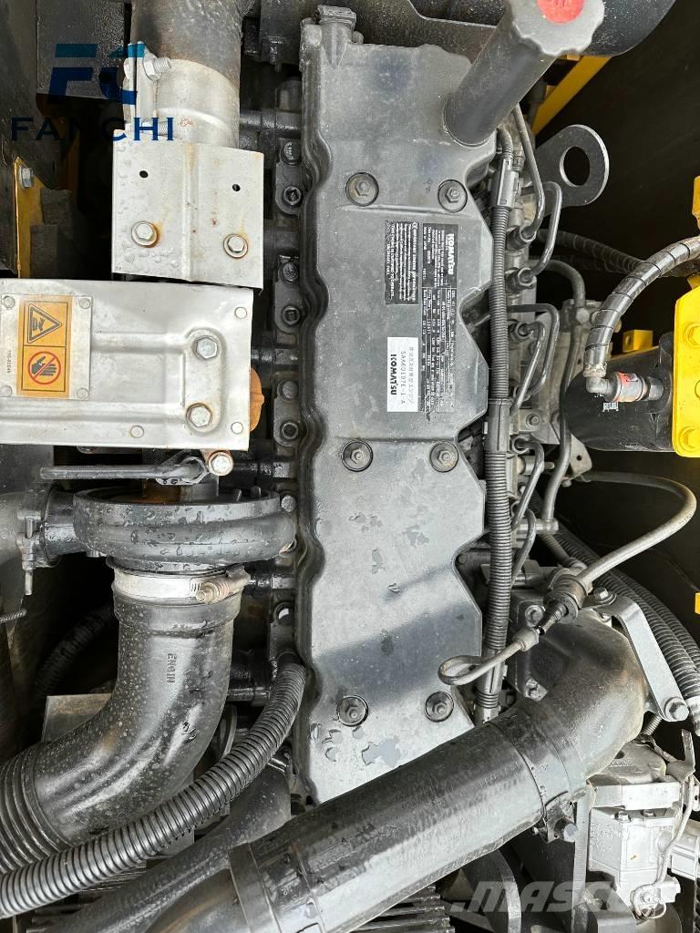 Komatsu 200-8 Pelle sur chenilles