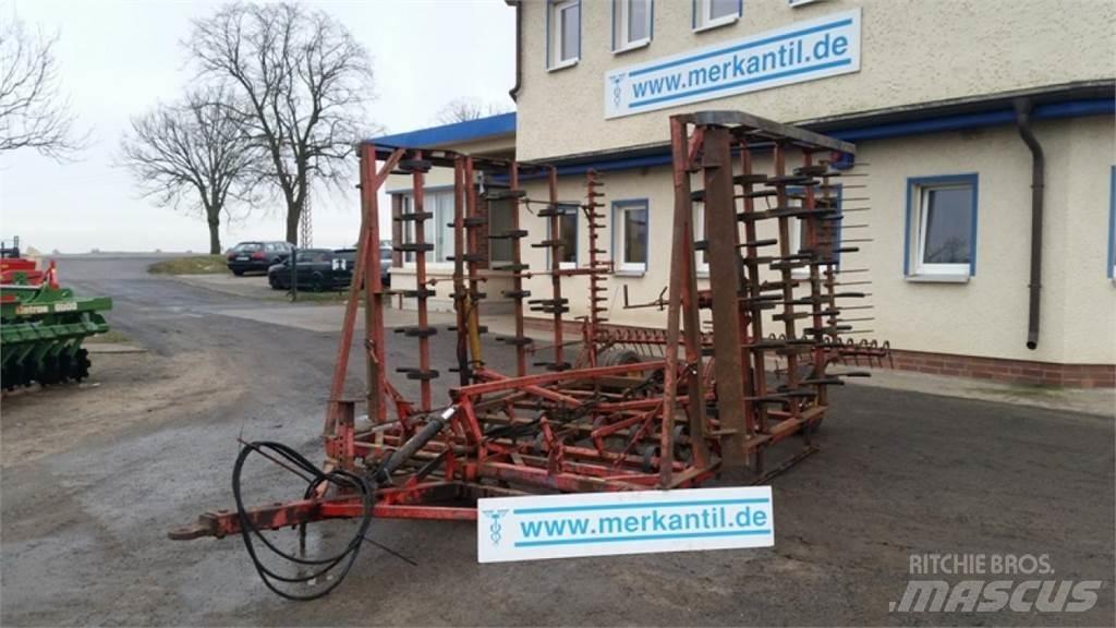 Väderstad NZ 600 Semoir combiné