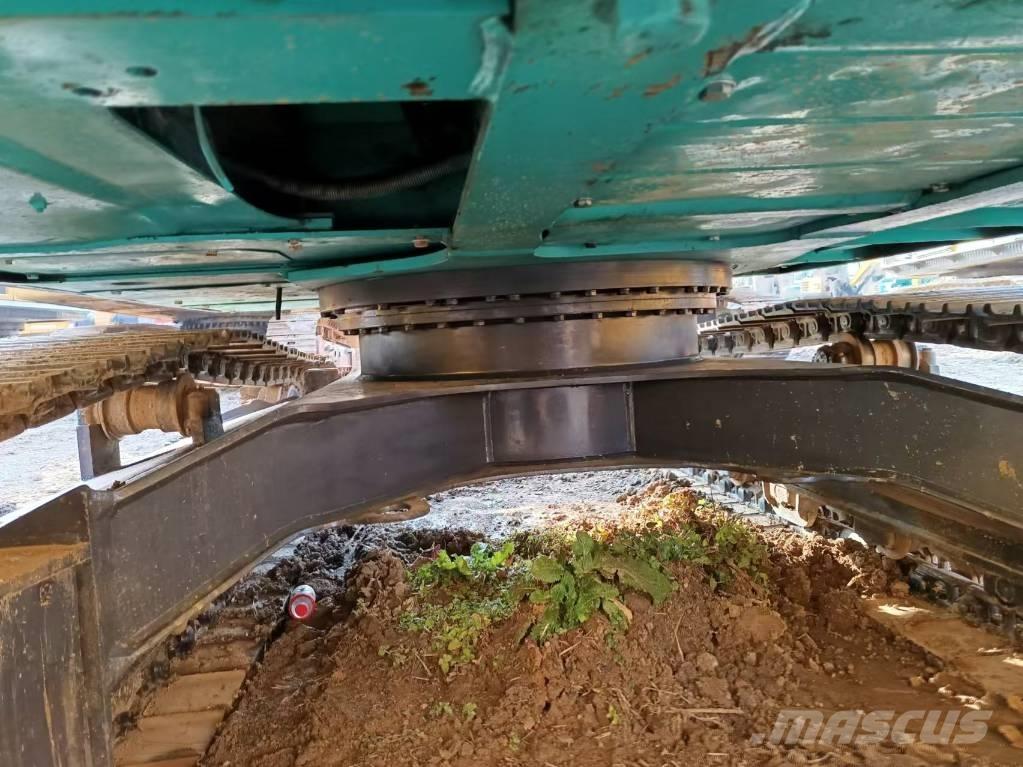 Kobelco SK 140 Pelle sur chenilles