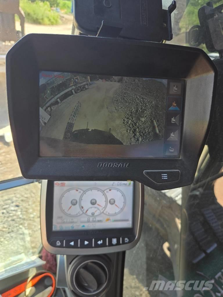 Doosan DX 300 LC-5 Pelle sur chenilles