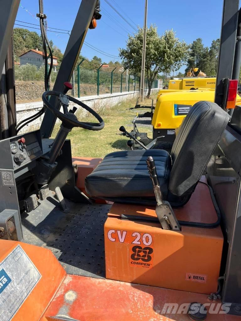 Ausa CV 20, 4x4 Chariots diesel