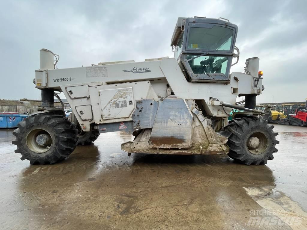 Wirtgen WR 2500S Recycleur bitume