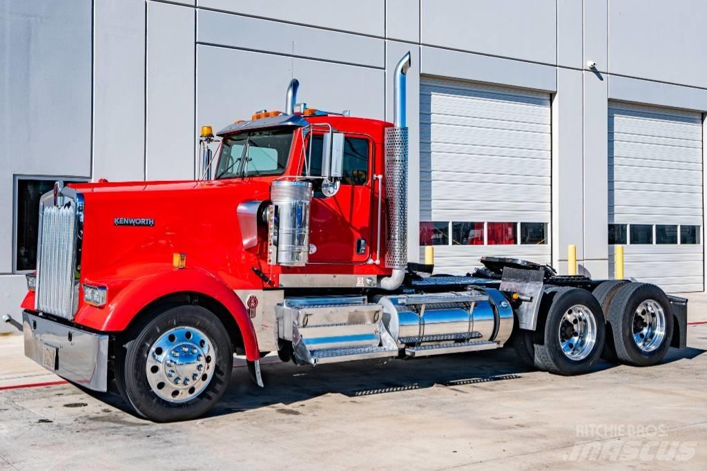 Kenworth W 900 Tracteur routier