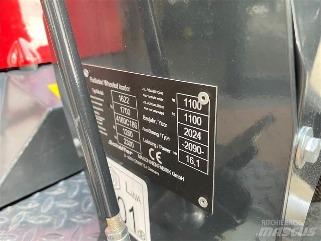 Schäffer 1622 Chargeuse sur pneus