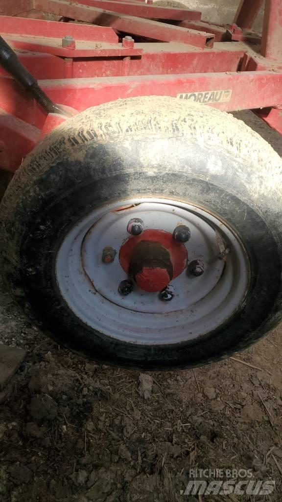 Moreau 1.8M Décompacteur, sarcleur