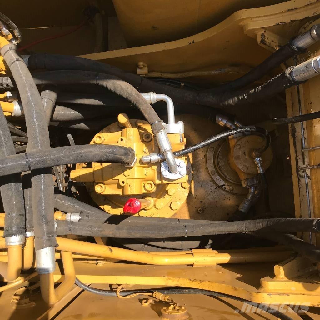 CAT 320 D Pelles amphibies