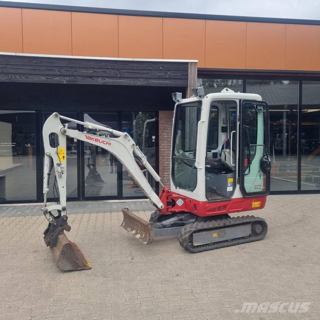 Takeuchi TB 216 Mini pelle < 7t