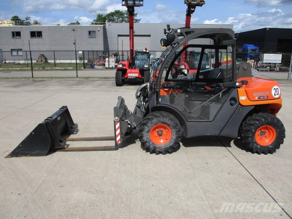 Ausa T144 H X4 (071) Chariot télescopique