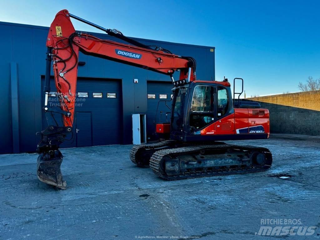Doosan DX 180 LC Pelle sur chenilles