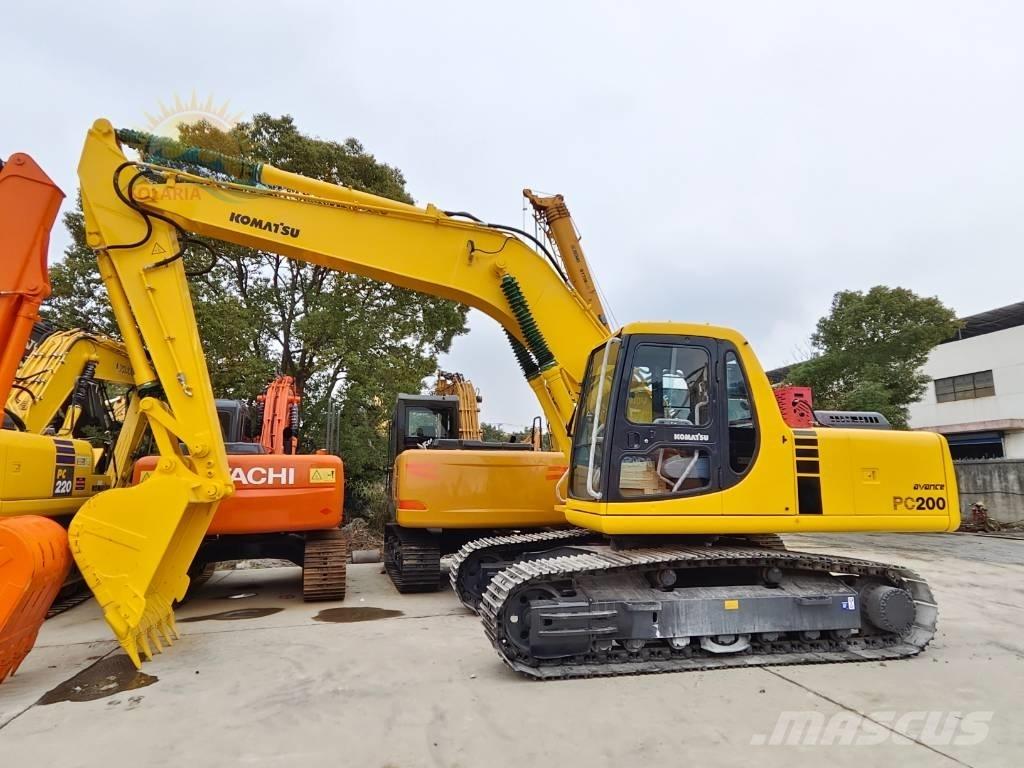 Komatsu PC 200-6 Pelle sur chenilles