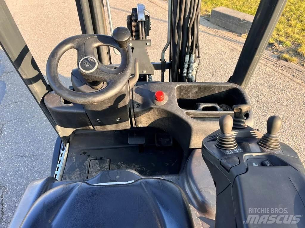 Linde E18L-02 Chariots élévateurs électriques