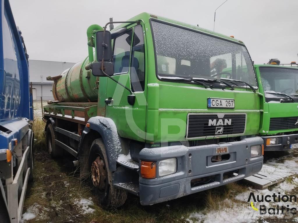 MAN 15.163 Camion aspirateur, Hydrocureur