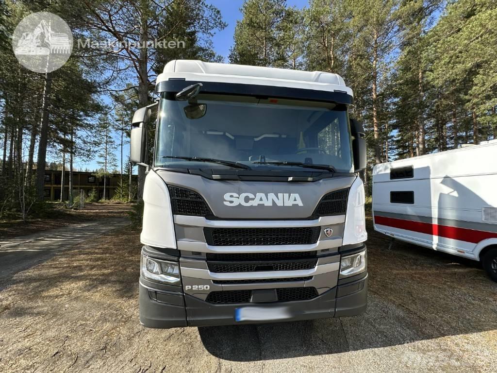 Scania P 250 Camion Fourgon