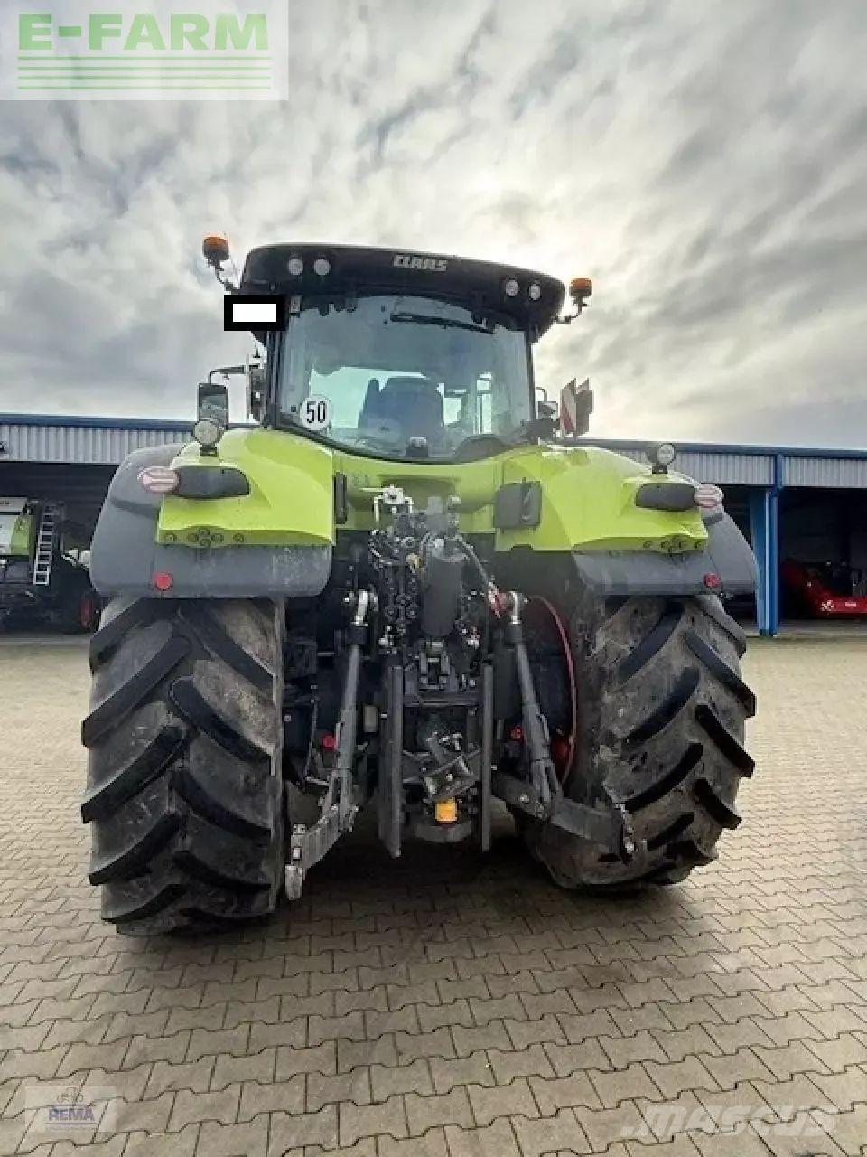 CLAAS axion 930 Tracteur