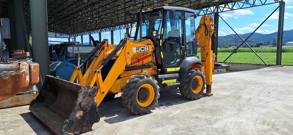 JCB 3cx compact Tractopelle