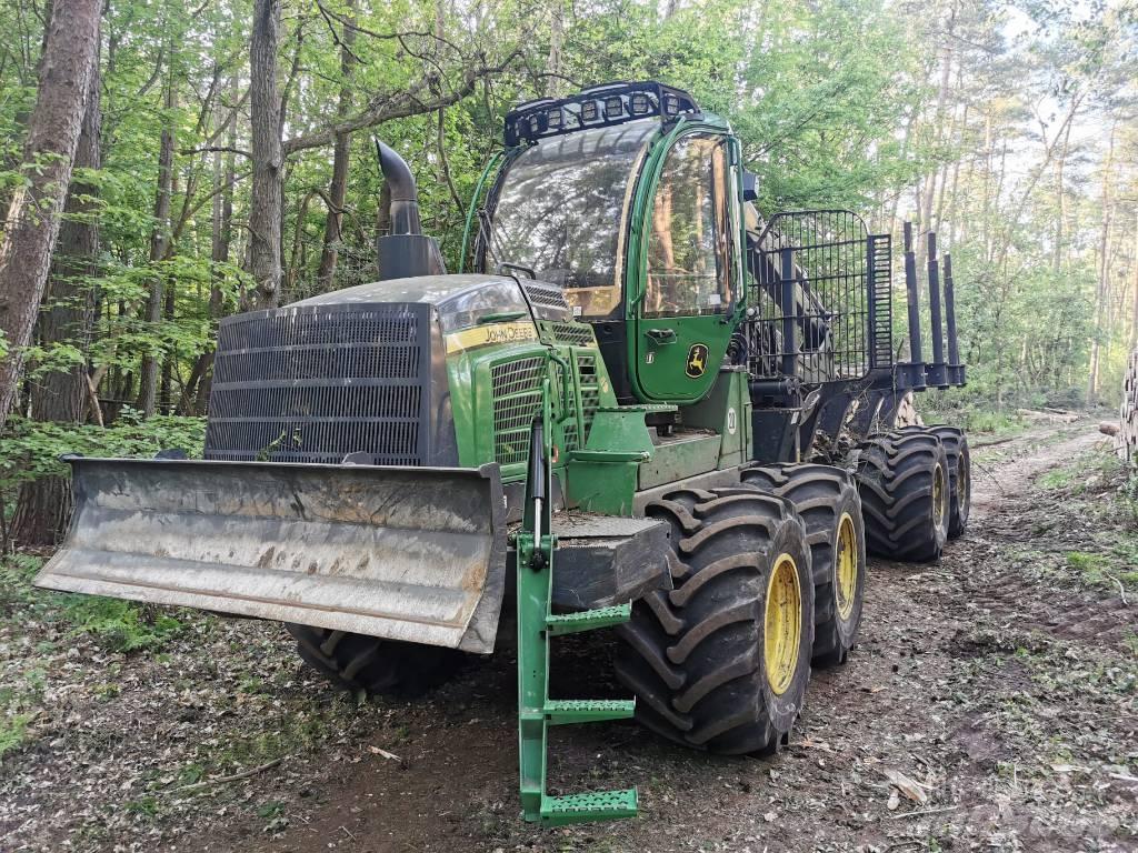 John Deere 1110G Porteur