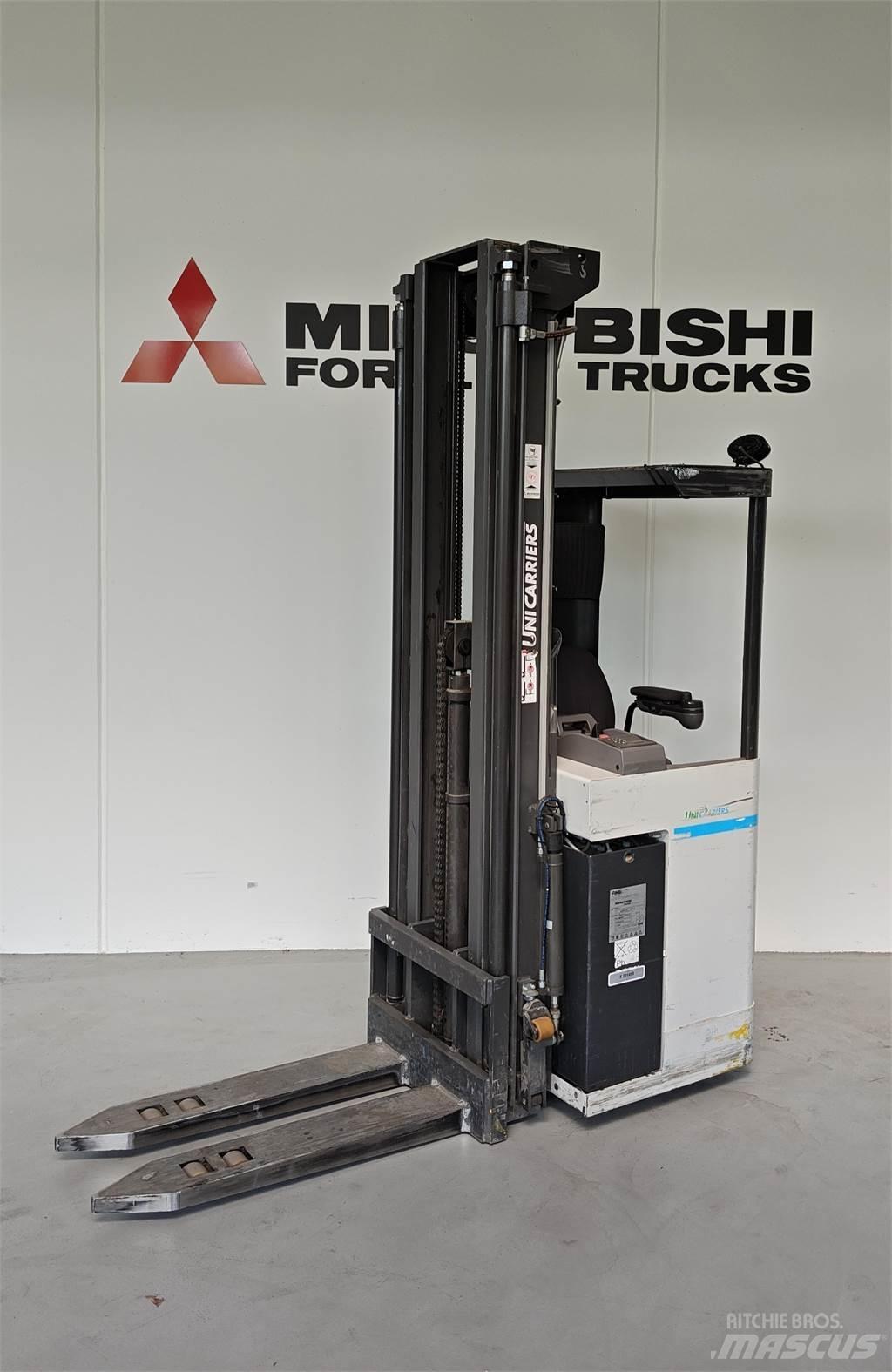 Atlet XSN160 Transpalette accompagnant porté debout
