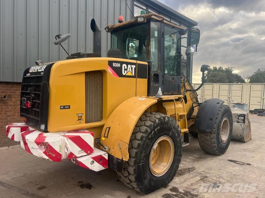 CAT 930 H Chargeuse sur pneus