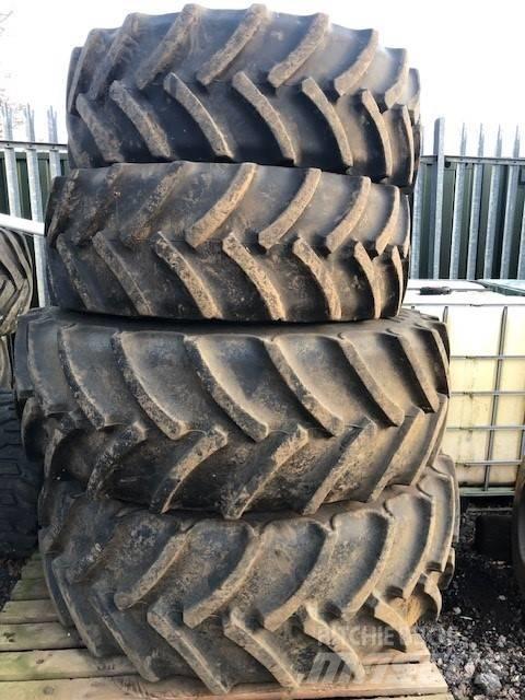 Mitas WELDED WHEELS Pneus, roues et jantes