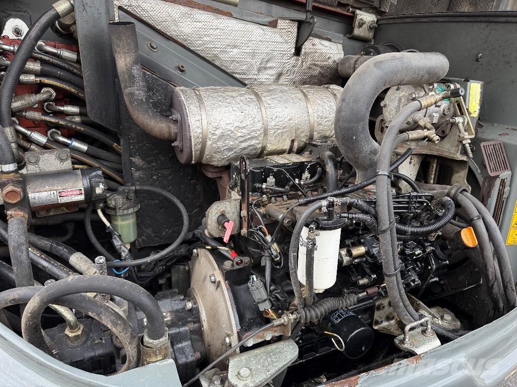 Neuson 50 Z 3 Mini pelle < 7t