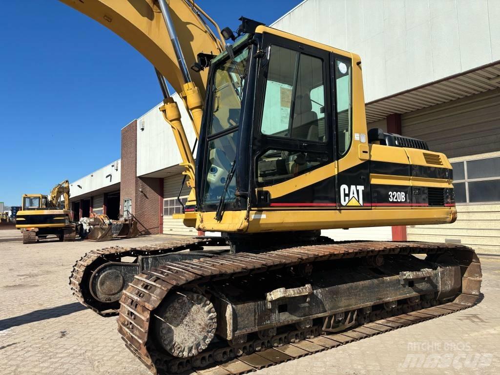 CAT 320 B L Pelle sur chenilles