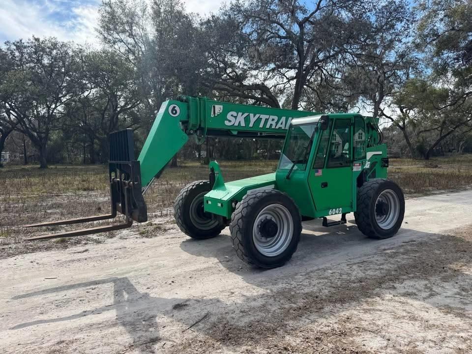 JLG 6042 Chariot télescopique