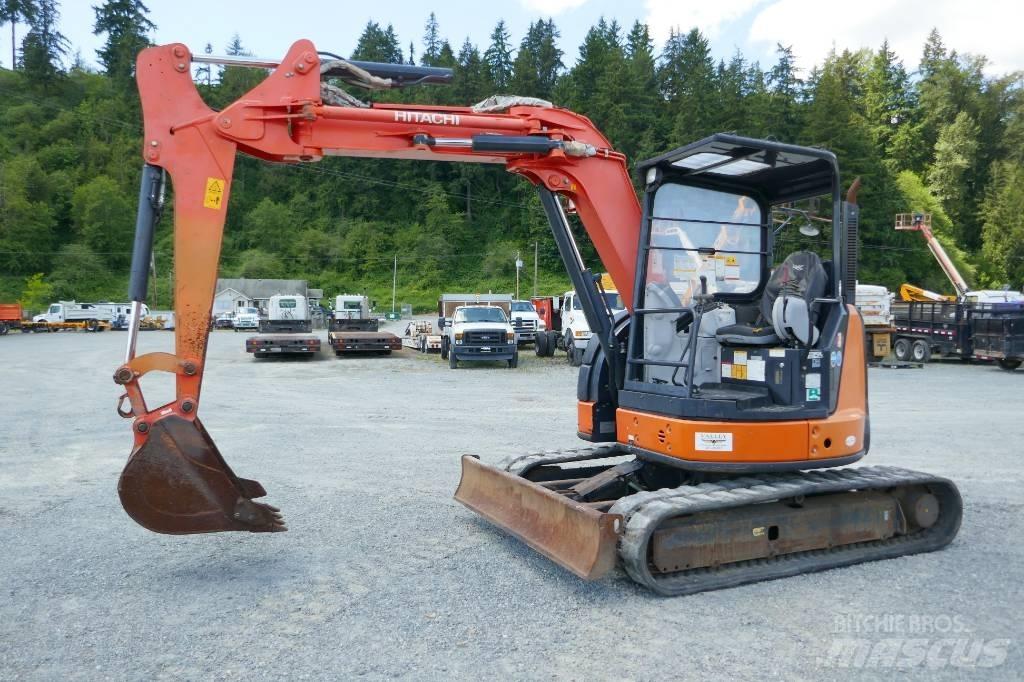 Hitachi ZX55UR-5B Mini pelle < 7t