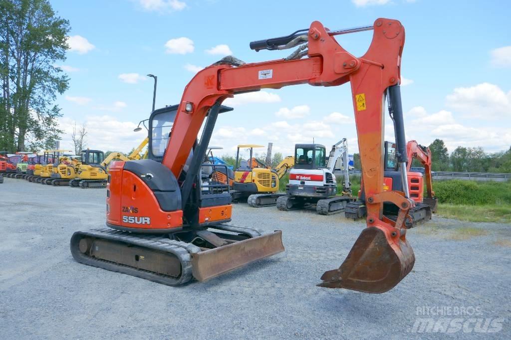 Hitachi ZX55UR-5B Mini pelle < 7t
