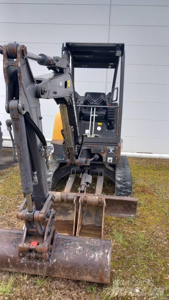 Volvo ECR 25 D Mini pelle < 7t