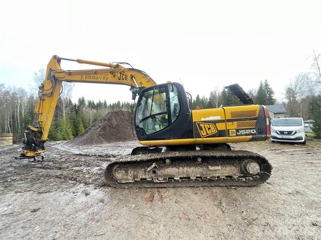 JCB JS 200 LC Pelle sur chenilles