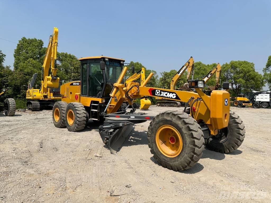 XCMG GR 2153 Niveleuse
