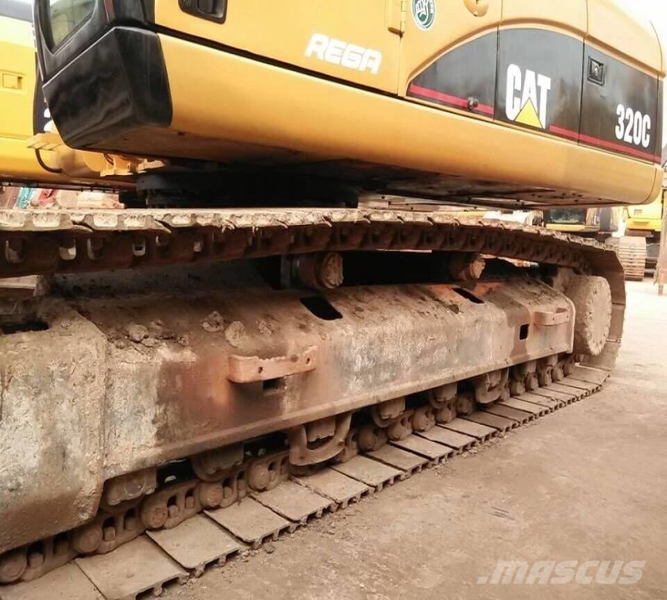 CAT 320 C Pelle sur chenilles