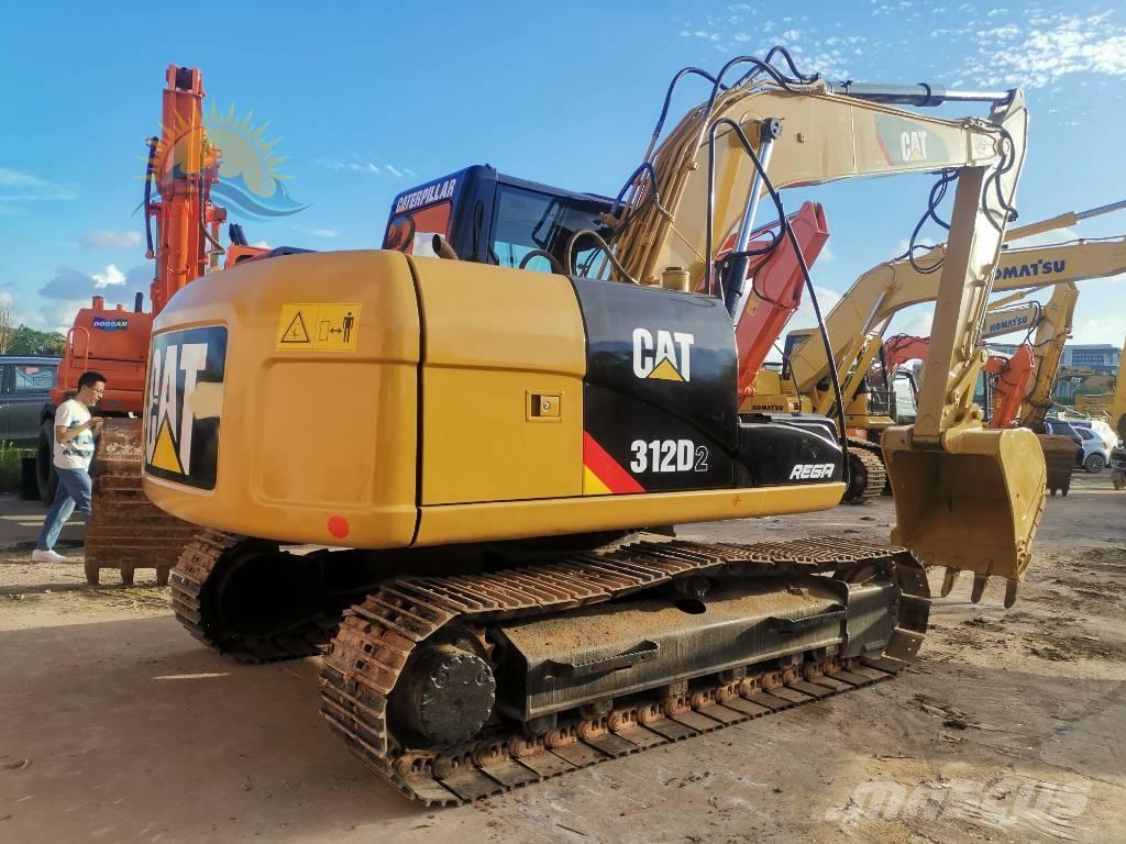 CAT 312 D Pelle sur chenilles