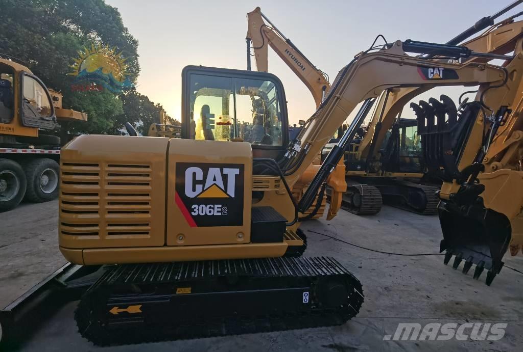 CAT 306e2 Mini pelle < 7t