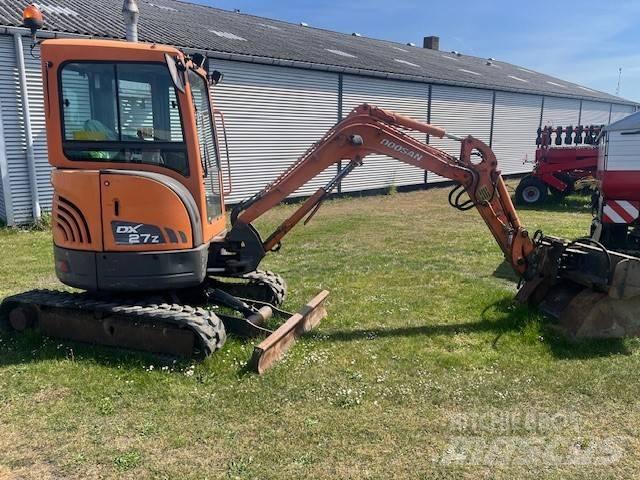 Doosan DX 27 Z Mini pelle < 7t